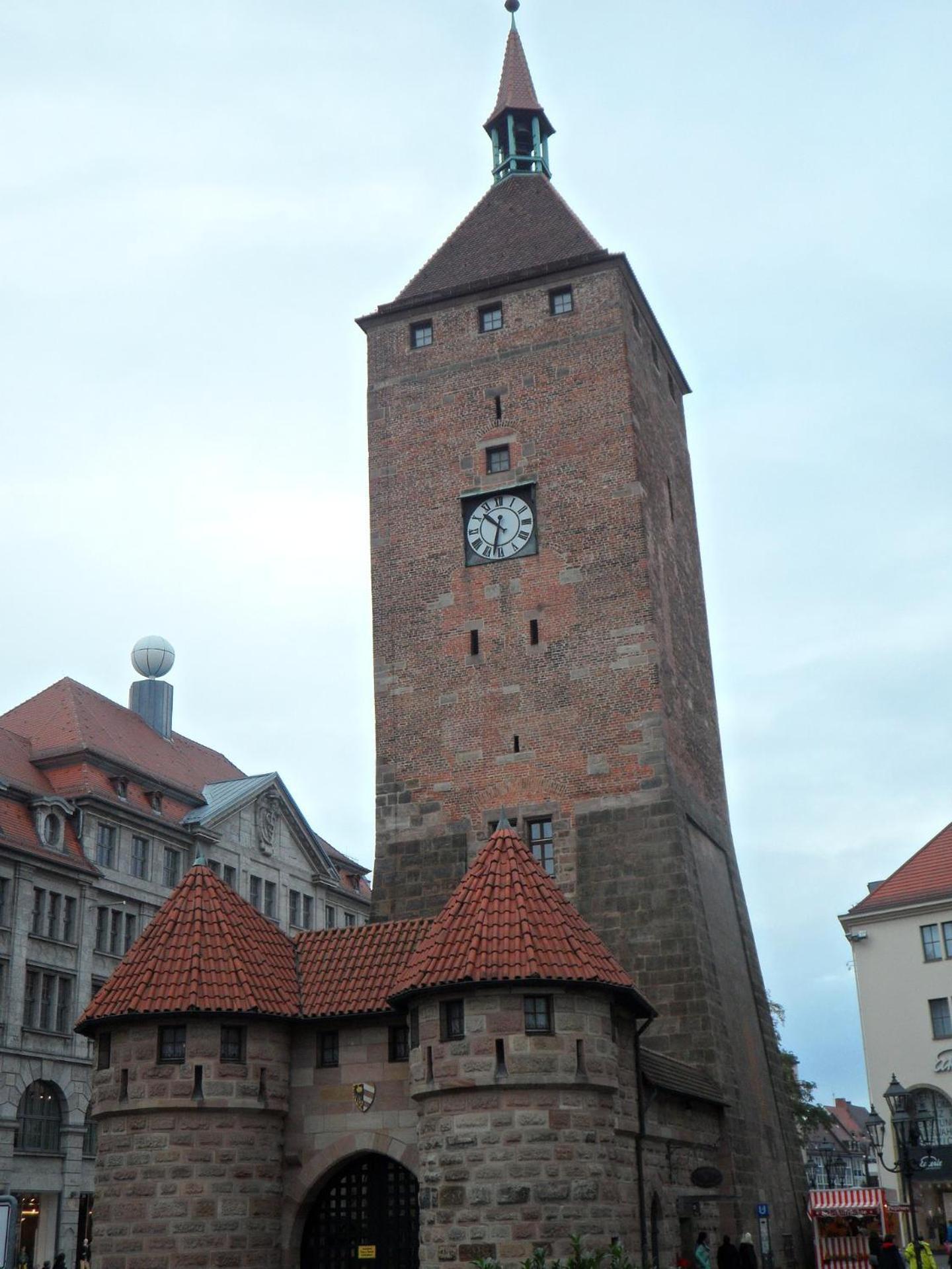 Apartment Altstadt - Exklusive 3-zi-wohnung Mit 90 Qm Und Grossem Balkon Nürnberg