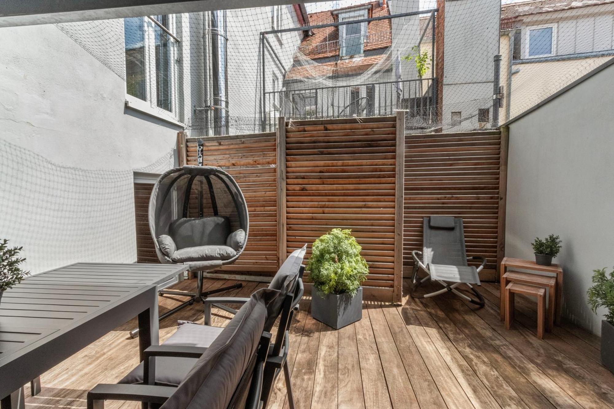 Apartment Altstadt - Exklusive 3-zi-wohnung Mit 90 Qm Und Grossem Balkon Nürnberg