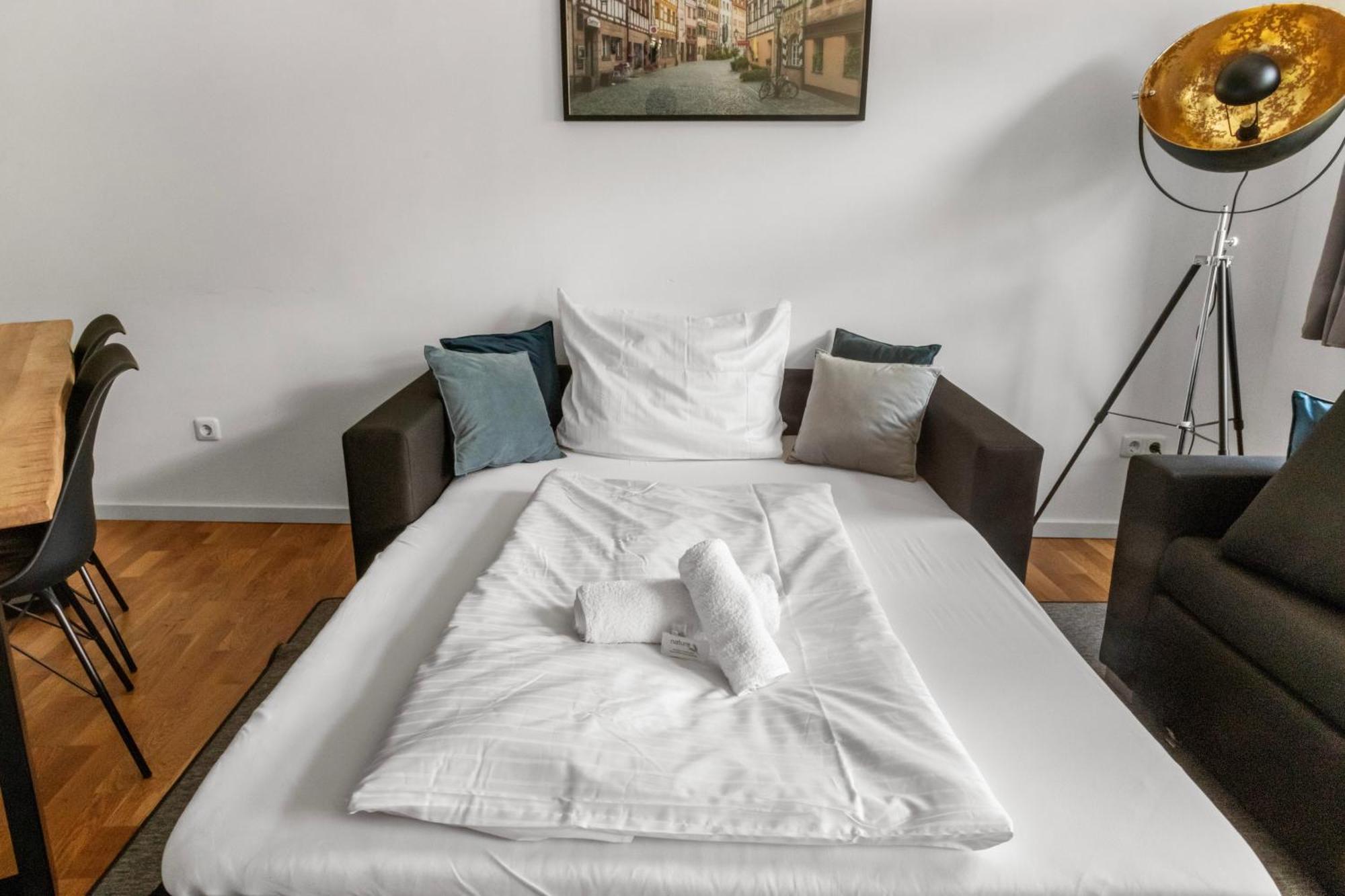 Altstadt - Exklusive 3-zi-wohnung Mit 90 Qm Und Grossem Balkon Nürnberg