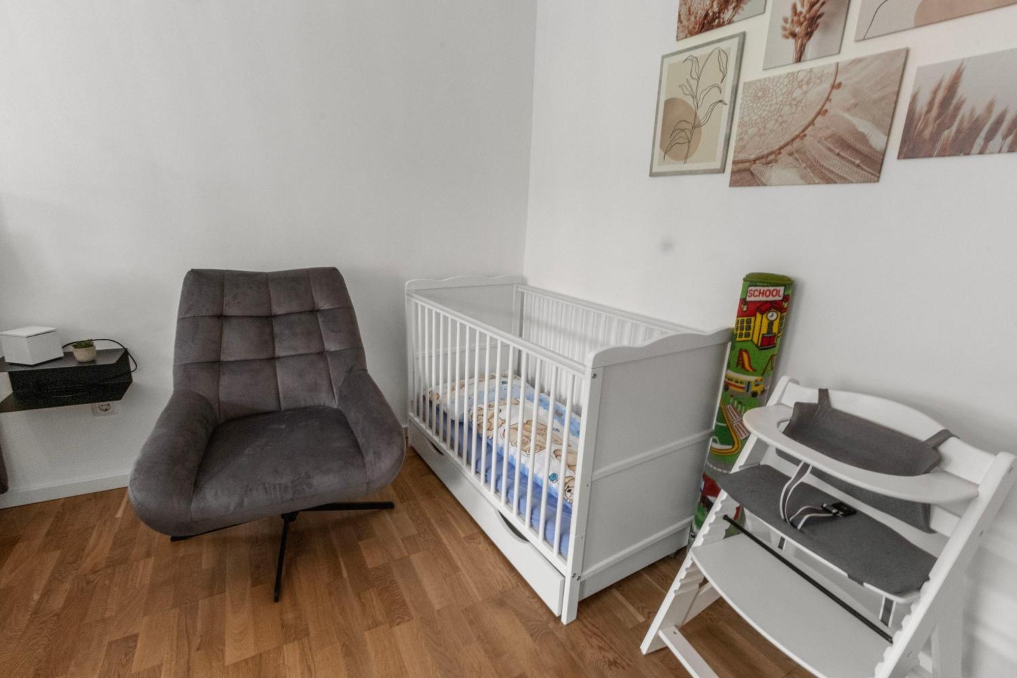 Altstadt - Exklusive 3-zi-wohnung Mit 90 Qm Und Grossem Balkon